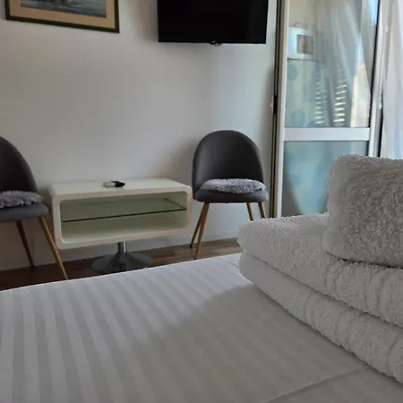 Mona Apartment