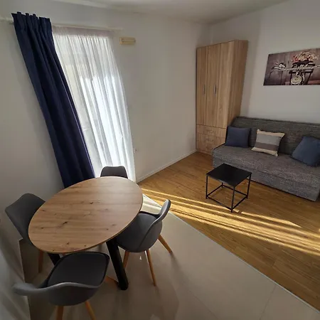 Apartman Mona