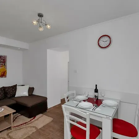Apartamento Mona Makarska
