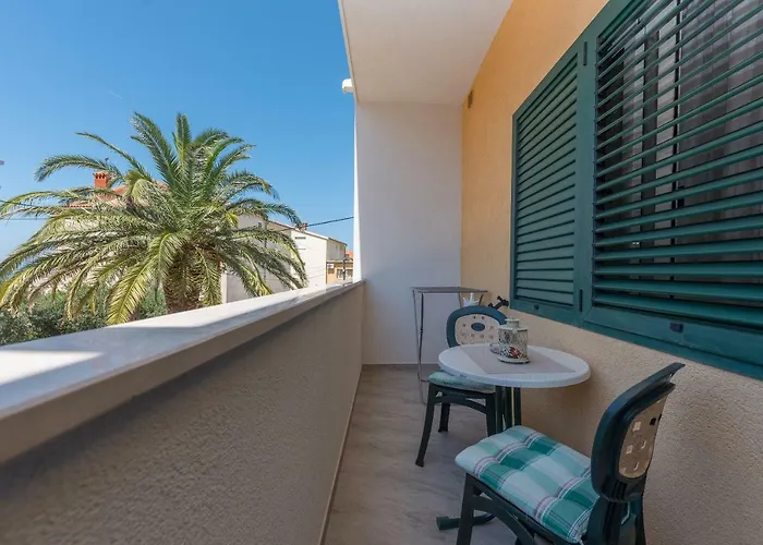 Apartment Mona Makarska