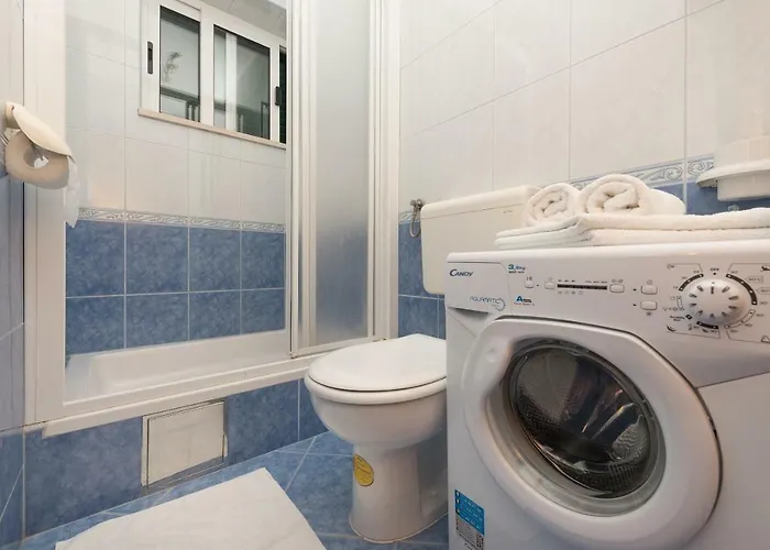 Mona * Макарська