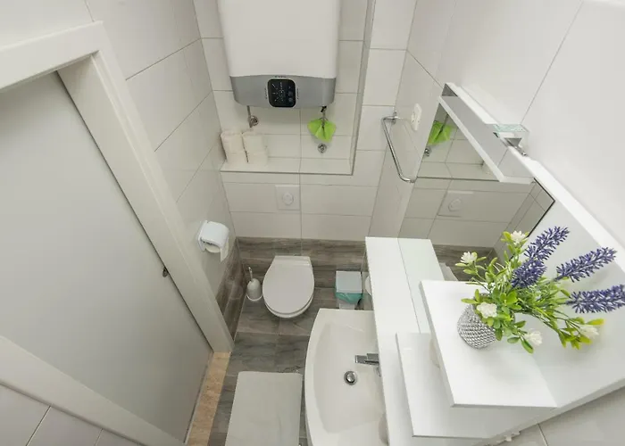 Apartment Mona Makarska